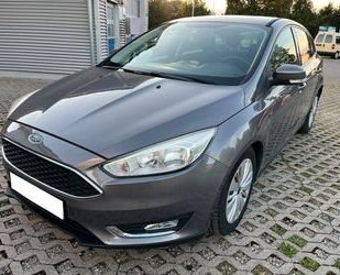 Ford Ford Focus 1,5TDCi 88kW Euro6 Automatik Navi PDC Gebrauchtwagen