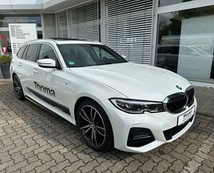 BMW BMW 320d xDrive Touring M Sport +Pano +LC Prof +RF Gebrauchtwagen