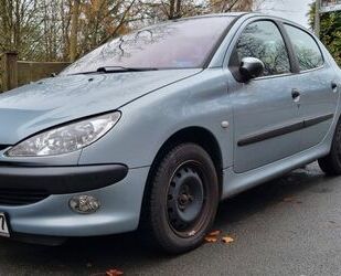 Peugeot Peugeot 206 1.4 75PS AUTOMATIK Gebrauchtwagen