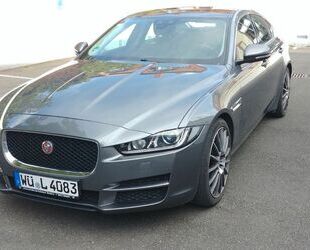 Jaguar Jaguar XE 20d 180PS Prestige Automatik Prestige Gebrauchtwagen