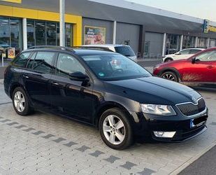 Skoda Skoda Octavia 1.6 TDI Green tec Elegance Combi Ele Gebrauchtwagen