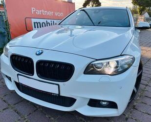 BMW BMW 520d Touring #M-PAKET#BI-XENON#HEAD-UP#NAVI Gebrauchtwagen