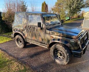 Suzuki Suzuki SJ Samurai Deluxe Cabrio Deluxe Gebrauchtwagen