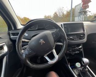 Peugeot Peugeot 2008 Allure e-HDi FAP 115 STOP & START All Gebrauchtwagen