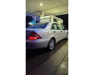 Mercedes-Benz Mercedes-Benz C 180 C -Klasse Lim. C 180 Kompresso Gebrauchtwagen