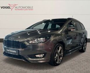 Ford Ford Focus Turnier 1.5 EcoBoost ST-Line +Navi+PDC Gebrauchtwagen