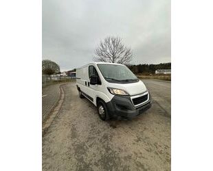 Peugeot Peugeot Boxer Kasten 330 L1H1 Avantage HDi 110 TÜV Gebrauchtwagen