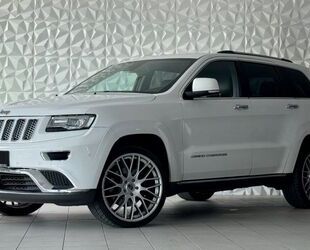 Jeep Jeep Grand Cherokee 3.0 CRD Summit*NAVI*PANO*HARMA Gebrauchtwagen