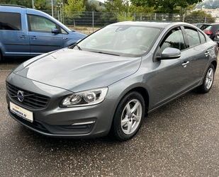 Volvo Volvo S60 2.0 D2 Lim. Alu Klima Navi Digital PTC E Gebrauchtwagen