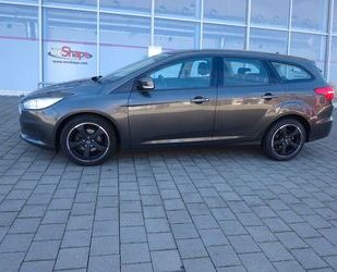 Ford Ford Focus Turnier Trend 1,0 EcoBoost KAT Gebrauchtwagen