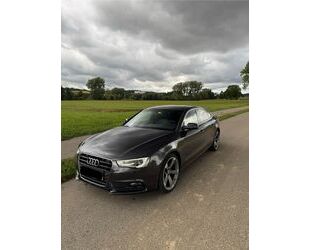 Audi Audi A5 3.0TDI S-Line Sitze 2.Hand Top Zustand! Gebrauchtwagen