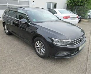 VW Volkswagen Passat Variant Business 2.0 TDI DSG NAV Gebrauchtwagen