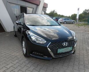 Hyundai Hyundai i40 Kombi blue 1.6 CRDi Space Gebrauchtwagen