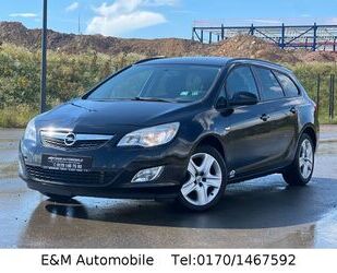 Opel Opel Astra J Sports Tourer*1,4TURBO*LENKRADHZG*EU5 Gebrauchtwagen