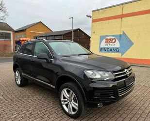 VW Volkswagen Touareg 3.0 TDI V6 TDI BMT+Aut+Leder+Na Gebrauchtwagen