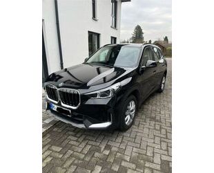 BMW BMW X1 sDrive18i Aut. AHK, LED, RFK, Sportsitze Gebrauchtwagen