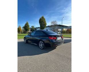 BMW BMW 335d xDrive Automatik - M Paket / H&K / 8-Fach Gebrauchtwagen