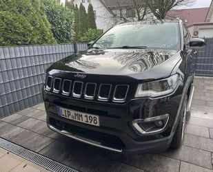 Jeep Jeep Compass 2.0 MultiJet Limited 4x4 Auto Limited Gebrauchtwagen