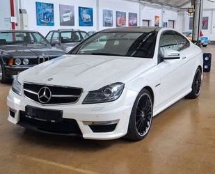 Mercedes-Benz Mercedes-Benz C 63 AMG Coupe Performance Gebrauchtwagen