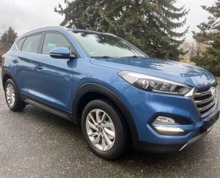 Hyundai Hyundai Tucson blue 1.7 CRDi Style 2WD Navi Spur R Gebrauchtwagen