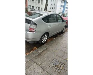 Toyota Toyota Prius 1.5-l-VVT-i - Gebrauchtwagen