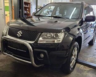 Suzuki Suzuki Grand Vitara 2.0 Club 140PS Allrad*AHK*Lede Gebrauchtwagen