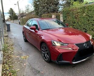 Lexus Lexus IS 300 300h F-Sport Automatik F-Sport Gebrauchtwagen