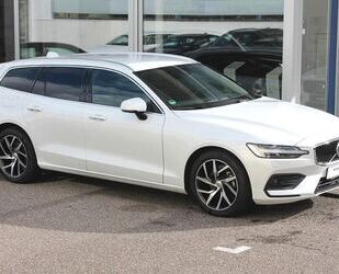 Volvo Volvo V60 T8 AWD R-Design - AHK HeadUp Pano Voll-L Gebrauchtwagen