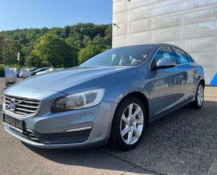 Volvo Volvo S60 D3 Momentum *WASSERSCHADEN* Gebrauchtwagen