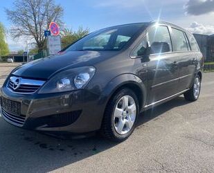 Opel Opel Zafira B Family Plus / 7-Sitzer / Xenon Gebrauchtwagen