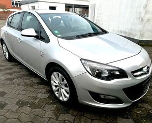 Opel Opel Astra J Lim. 5-trg. Active; Facelift! 1,4 Tur Gebrauchtwagen