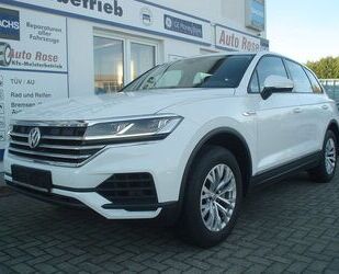 VW Volkswagen Touareg 4Motion AHK SHz Matrix ACC Gebrauchtwagen