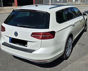 VW Volkswagen Passat Variant 2.0 TDI SCR DSG 4MOT Hig Gebrauchtwagen