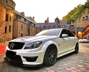 Mercedes-Benz Mercedes-Benz C 63 AMG AMG Performance Package Gebrauchtwagen