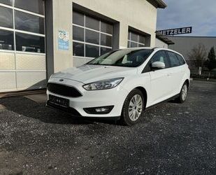 Ford Ford Focus 1.5 Turnier/1.Hand/Garantie/Tempomat Gebrauchtwagen