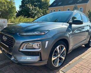 Hyundai Hyundai Kona 1.6 T-GDI Premium DCT 4WD Premium Gebrauchtwagen