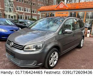 VW Volkswagen Touran 1.2 TSI KLIMA/NAVI/SHZ/PDC/ALU/7 Gebrauchtwagen