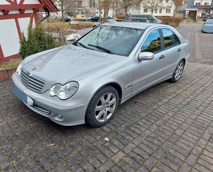 Mercedes-Benz Mercedes-Benz W203 C 200 CDI CLASSIC Mopf-Version Gebrauchtwagen