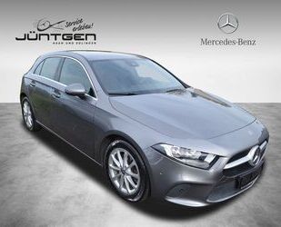 Mercedes-Benz Mercedes-Benz A 220 NAVI PREMIUM + RFK + MBUX + P Gebrauchtwagen