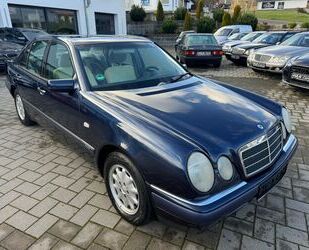 Mercedes-Benz Mercedes-Benz E 240 Limousin/Elegance/Klima/Alu/2. Gebrauchtwagen