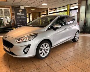 Ford Ford Fiesta Cool & Connect NAVI TEMP SITZH TÜV Neu Gebrauchtwagen