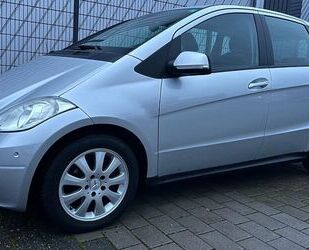 Mercedes-Benz Mercedes-Benz A 180 CDI DIESEL AUTOMATIK FACELIFT Gebrauchtwagen