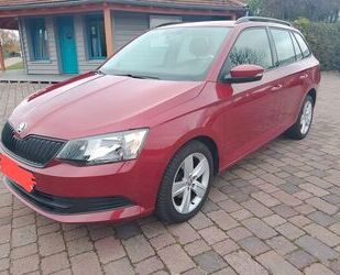 Skoda Skoda Fabia 1.0l MPI 55kW Style Combi Style Gebrauchtwagen