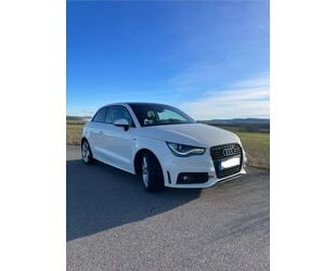 Audi Audi A1 1.6 TDI S line Sportpaket & BOSE Soundsyst Gebrauchtwagen