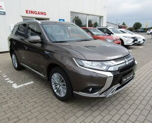 Mitsubishi Mitsubishi Outlander PHEV Basis 4WD/Standheizung / Gebrauchtwagen