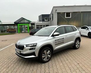 Skoda Skoda Karoq 1.5TSI DSG Varioflex Sitze Gebrauchtwagen