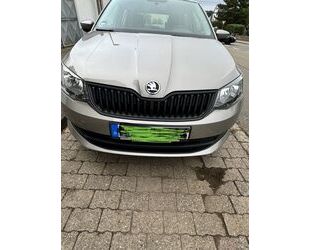 Skoda Skoda Fabia 1.0l TSI 70kW AMBITION AMBITION Gebrauchtwagen