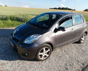 Toyota Toyota Yaris 1,33-l-Dual-VVT-i Life Life Gebrauchtwagen