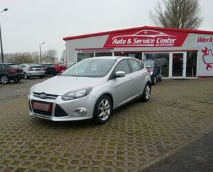 Ford Ford Focus 1,6 EcoBoost 110kW Titanium PDC SHZ KLI Gebrauchtwagen