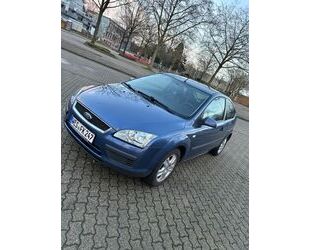 Ford Ford Focus 1.4 16V Trend Gebrauchtwagen